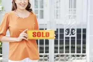 10 Ways To Get Your Home Sold Fast 300x200