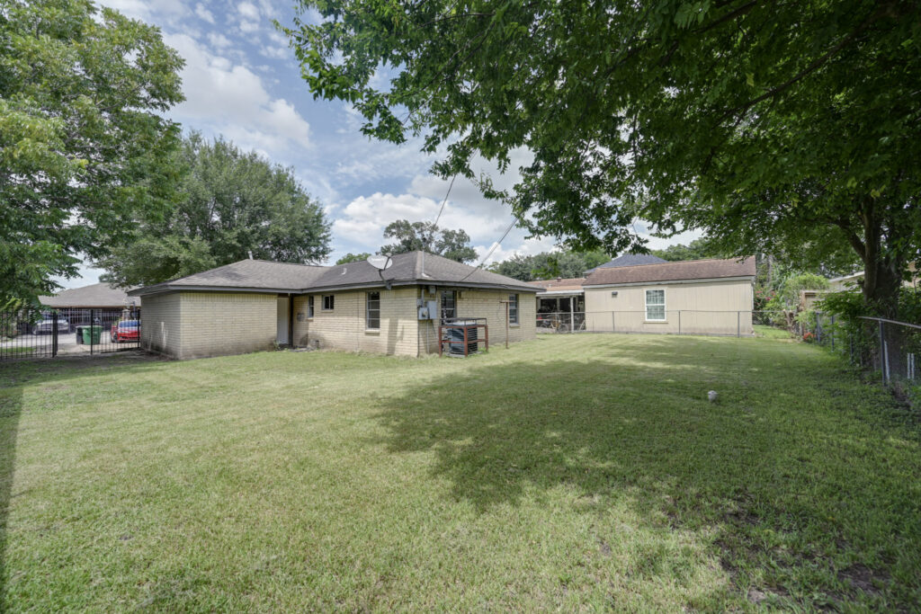 House for Lease in Melrose Park Northwest Houston